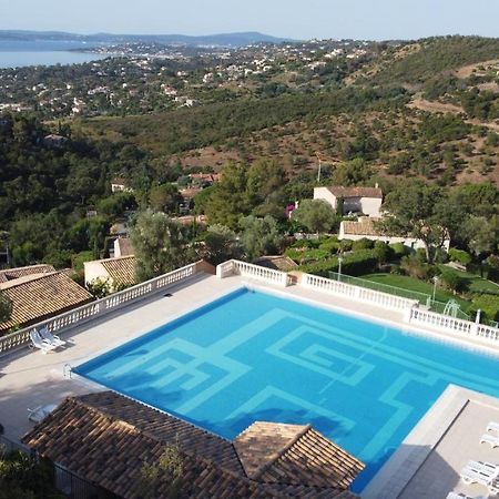 Les Issambres Appart 6 Pers Grande Terrasse Superbe Vue Mer Et Golfe De Saint Tropez, Piscine Esterno foto