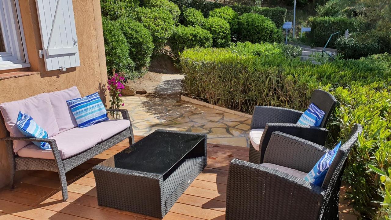 Les Issambres Appart 6 Pers Grande Terrasse Superbe Vue Mer Et Golfe De Saint Tropez, Piscine Esterno foto